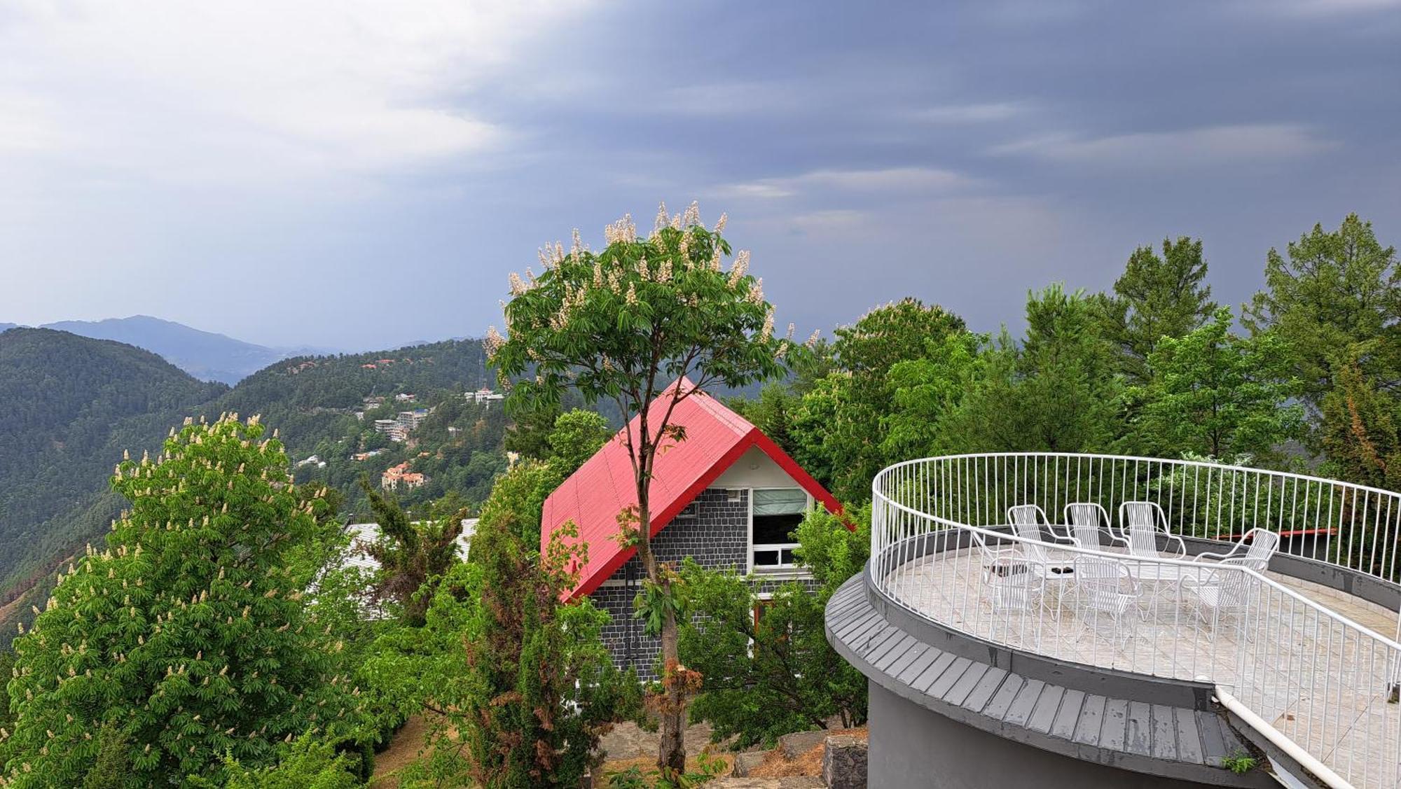 Mountain Terrace By Paramount Hospitality Villa Khaira Gali Exterior photo